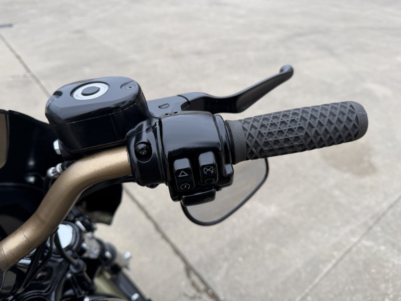 2016 Harley-Davidson Iron 883